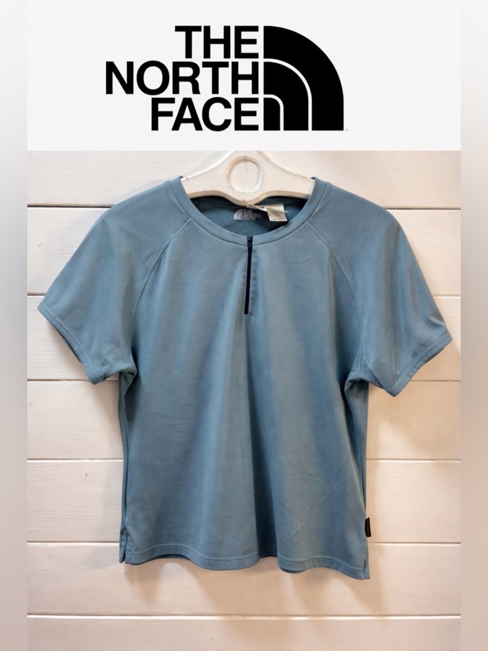 THE NORTH FACE Blue Short Sleeve Zip Top XL